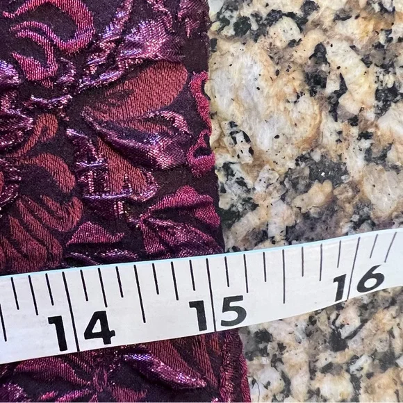 Ricki Freeman Teri Jon Burgundy Sparkle Brocade Dress Size 4 - Picture 9 of 10